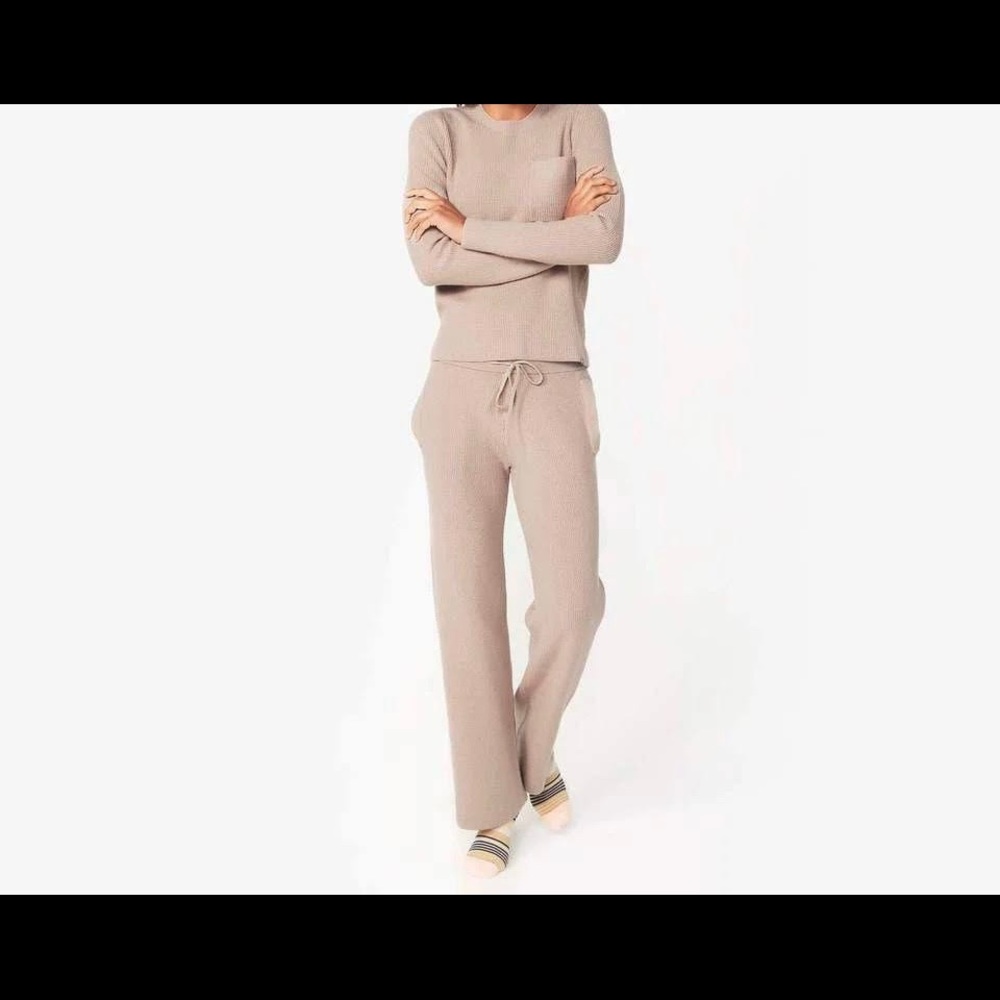Figs Lounge Set